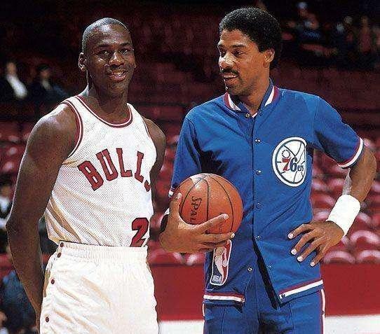 对强敌时更 对强敌时更