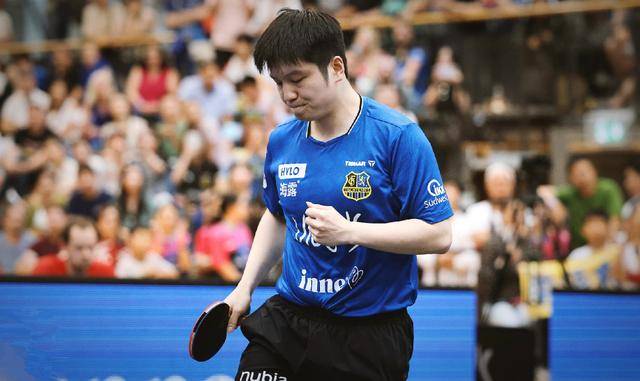 青年队的成 青年队的成