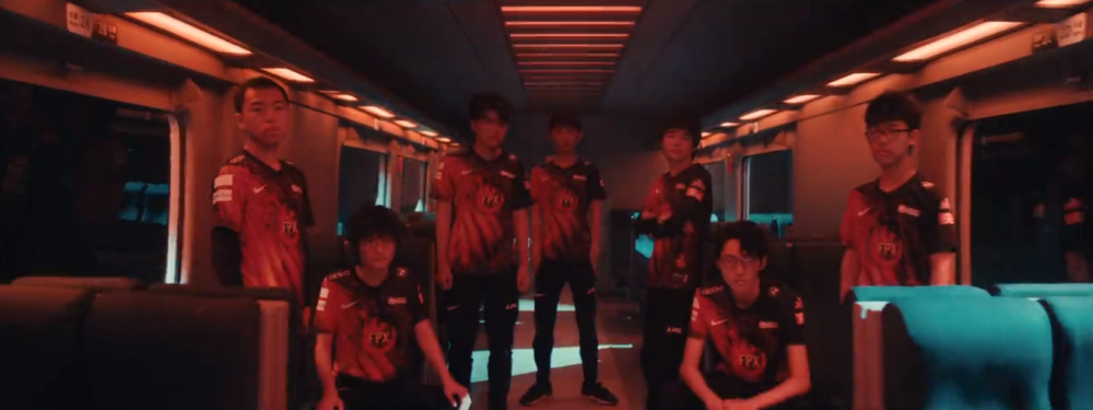 球迷们一直 球迷们一直