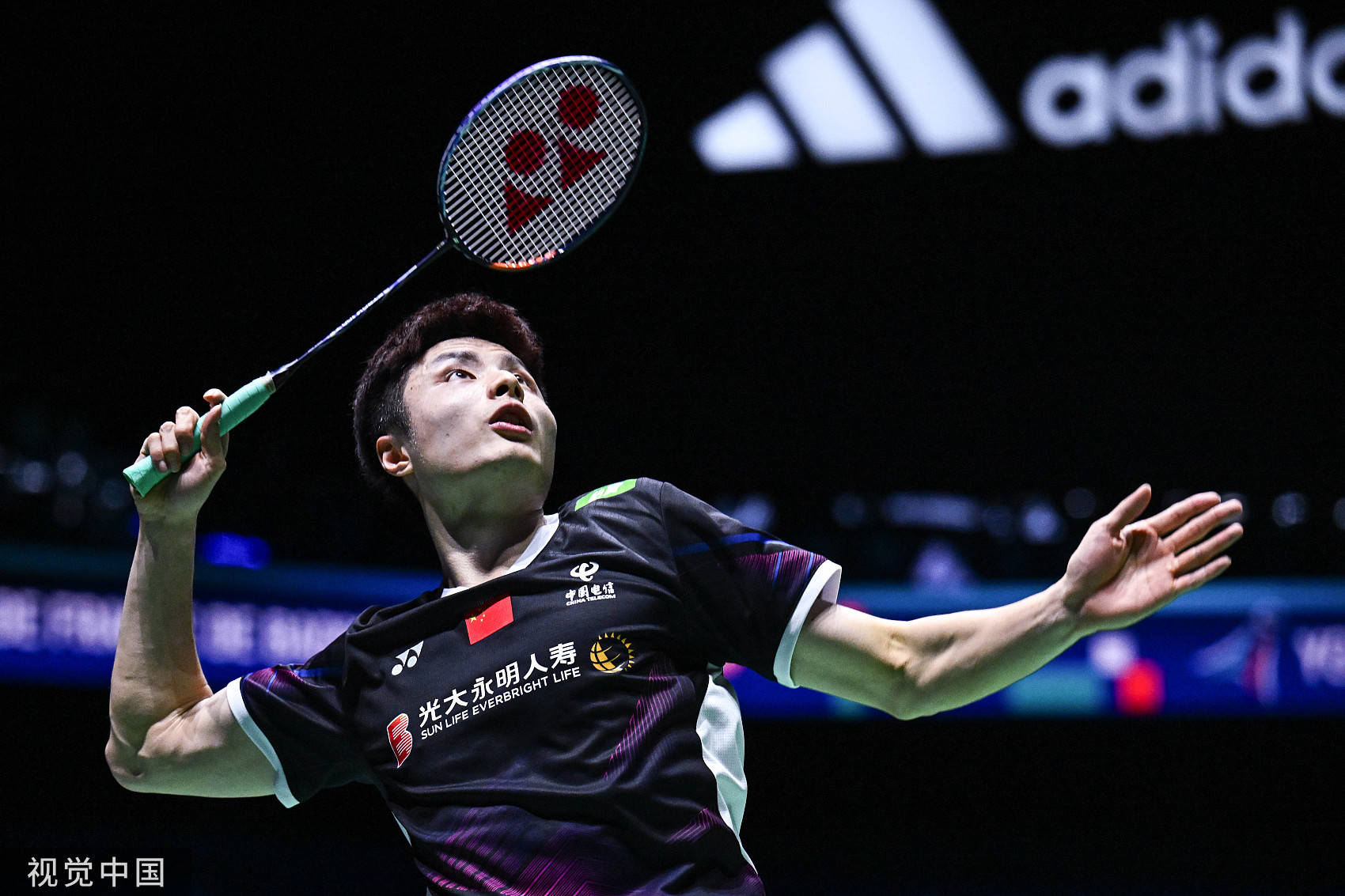 霓虹灯下的 霓虹灯下的