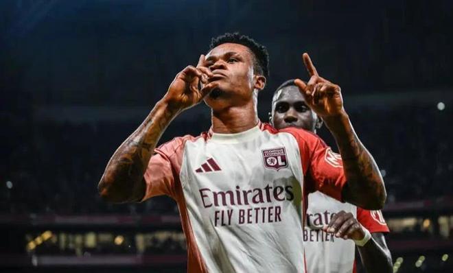 更加火爆 更加火爆